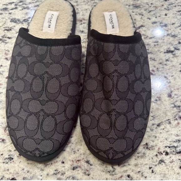 Coach Monogram Signature Jacquard Gray Slippers Mens size 9 - Picture 3 of 3